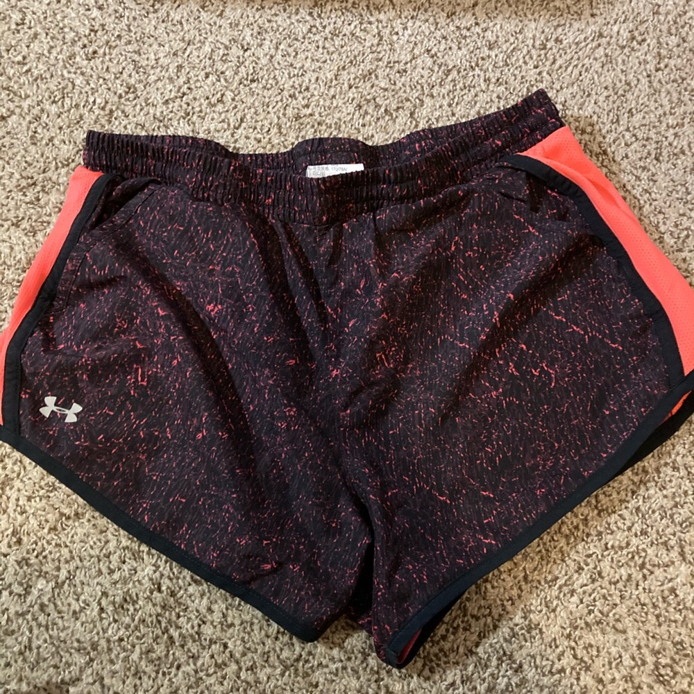 Under Armour athletic shorts with pockets